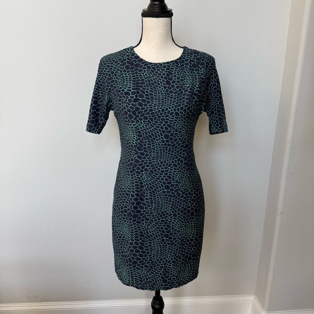 Club Monaco Navy and Green Geometric Patterned Short Sleeve Dress